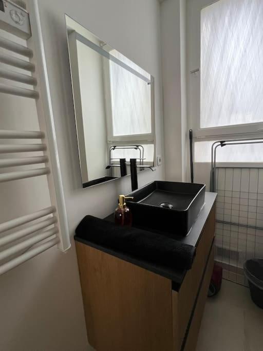 Apartamento Proche De Paris, Parking Prive Le Kremlin-Bicêtre Exterior foto