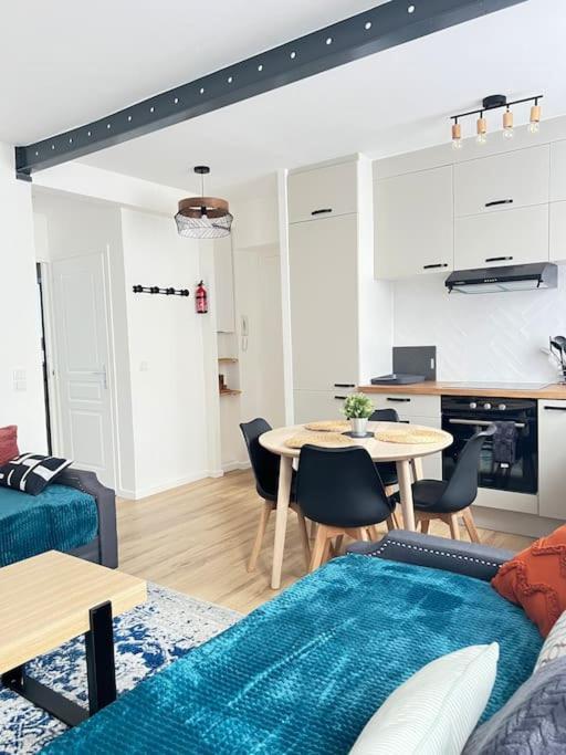 Apartamento Proche De Paris, Parking Prive Le Kremlin-Bicêtre Exterior foto